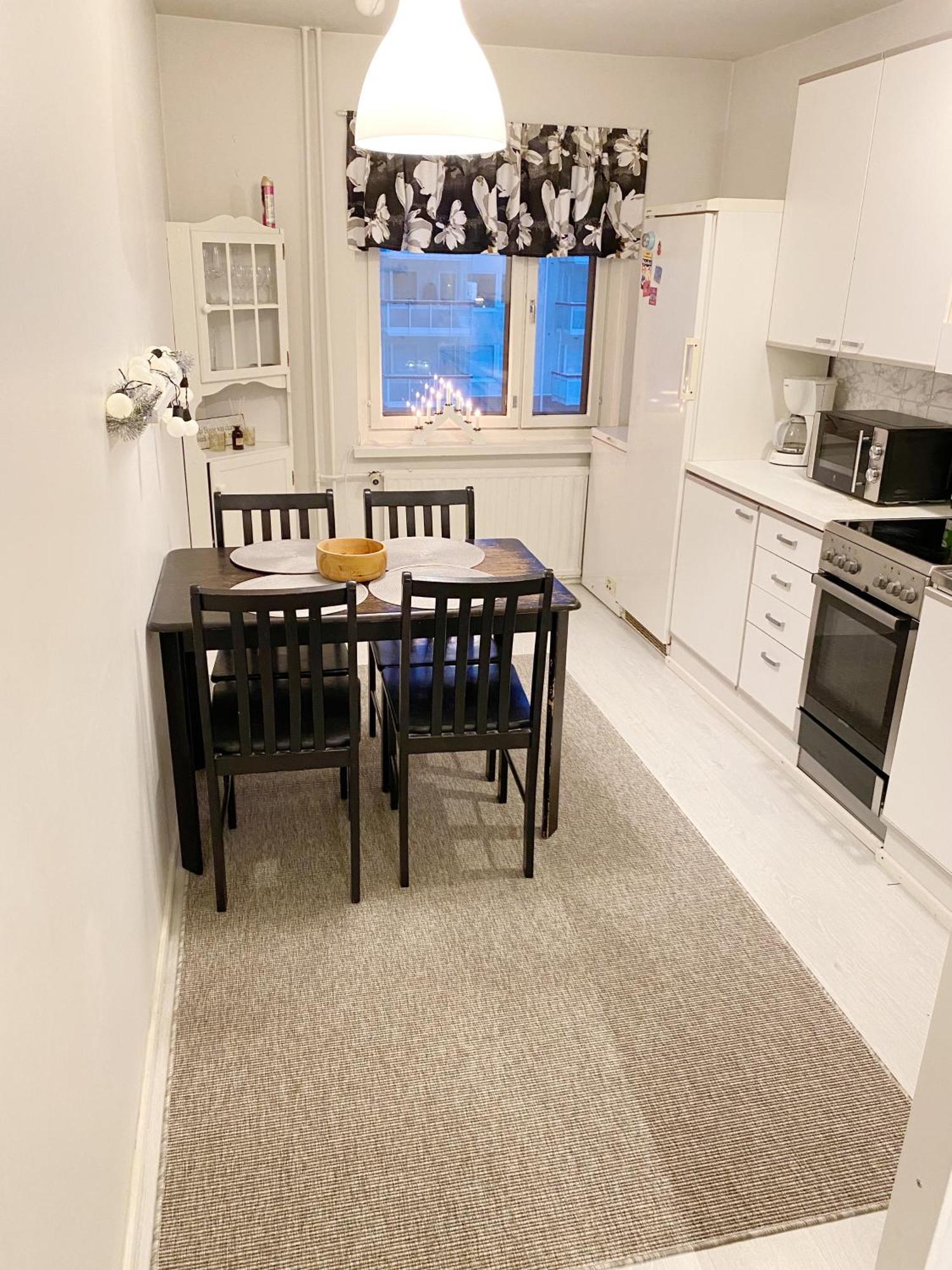 Spacious Home In Heart Of City Rovaniemi Extérieur photo